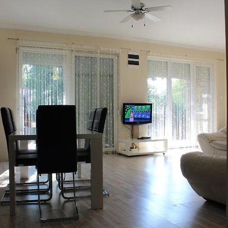 Medlin Apartman Apartment Siofok Luaran gambar
