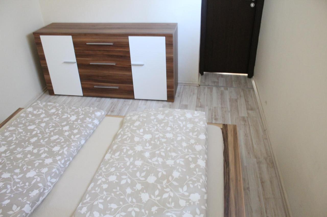 Medlin Apartman Apartment Siofok Luaran gambar