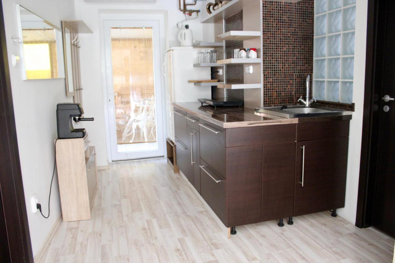 Medlin Apartman Apartment Siofok Luaran gambar